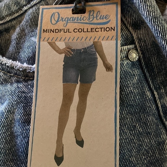 Organic Blue jean shorts size 7/28 100% cotton - Picture 1 of 14